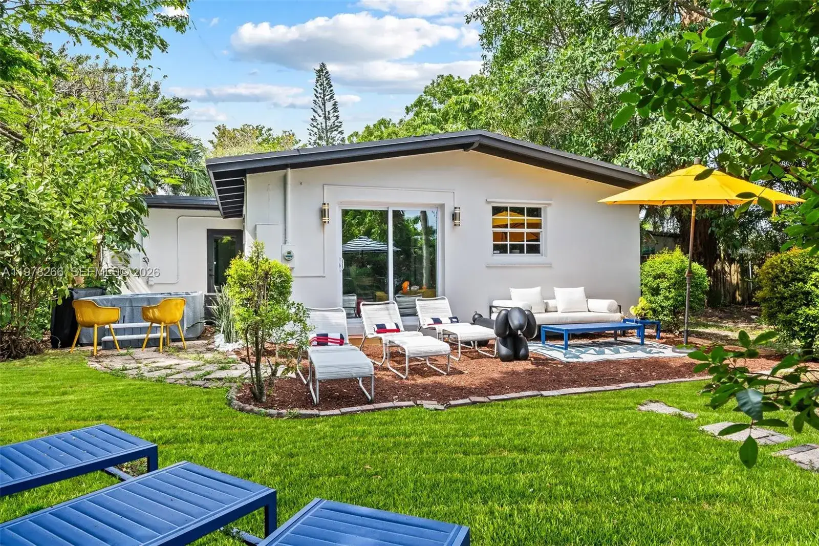 3 bedroom 2 bath Residential for sale at 2860 SW 13th Ct, Fort Lauderdale FL 33312