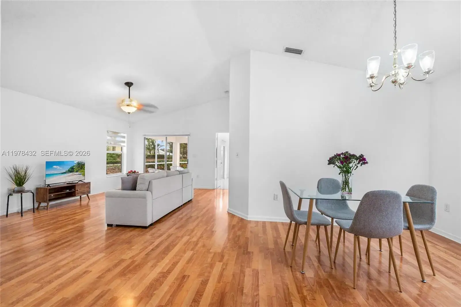 2020 SE 5th Pl # 2020, Homestead FL 33033