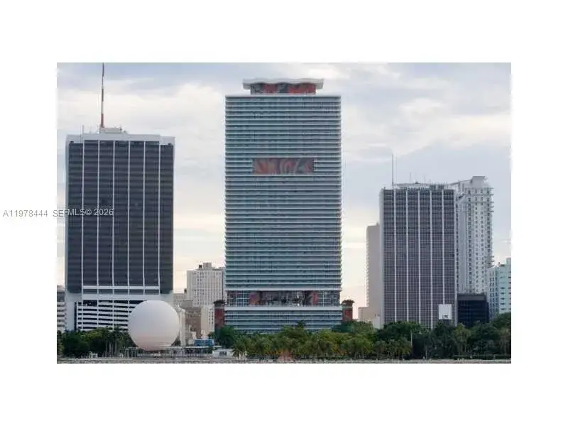 1 bath Residential Lease for rent at 50 Biscayne Blvd # 703, Miami FL 33132