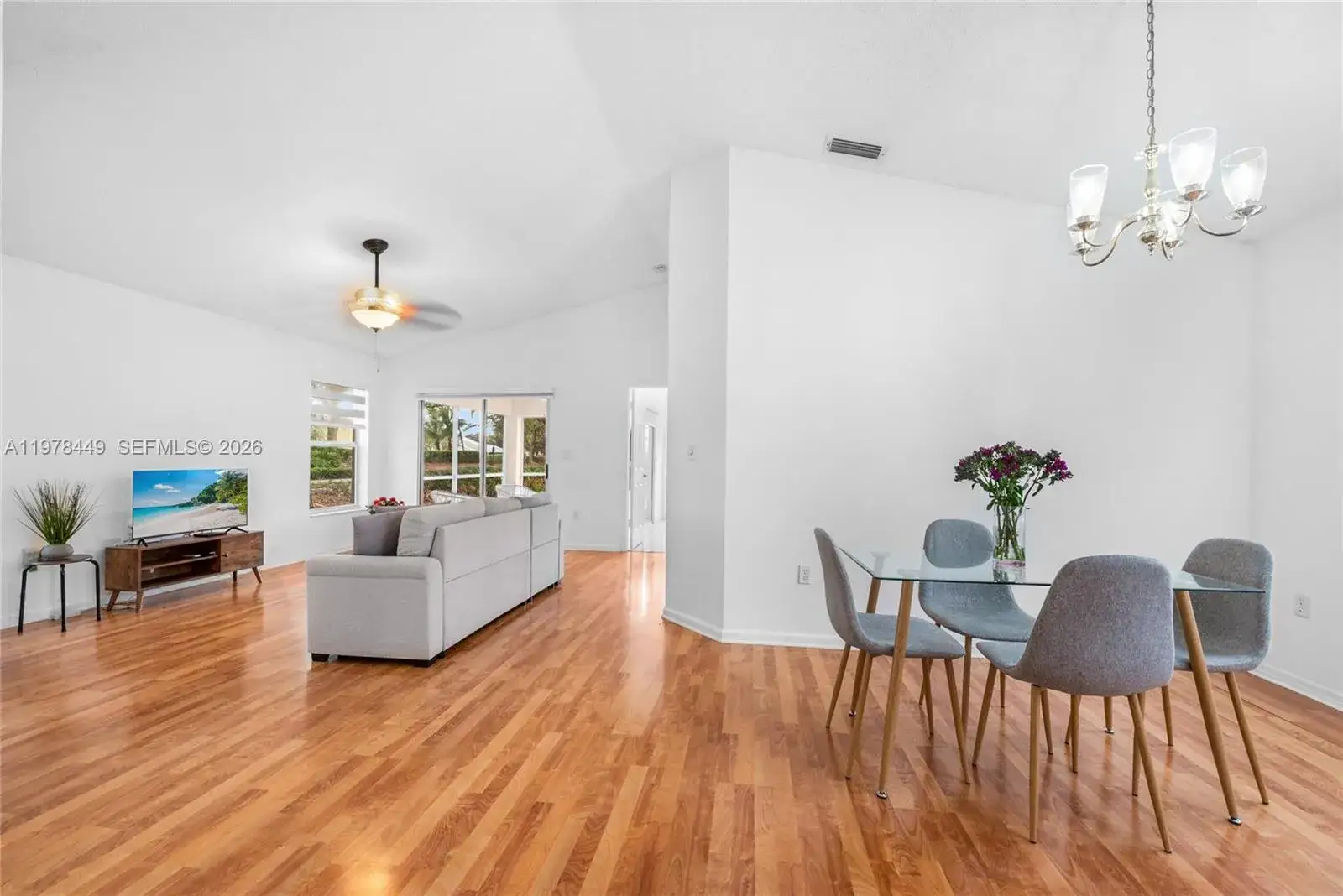 3 bedroom 2 bath Residential for sale at 2020 SE 5th Pl, Homestead FL 33033