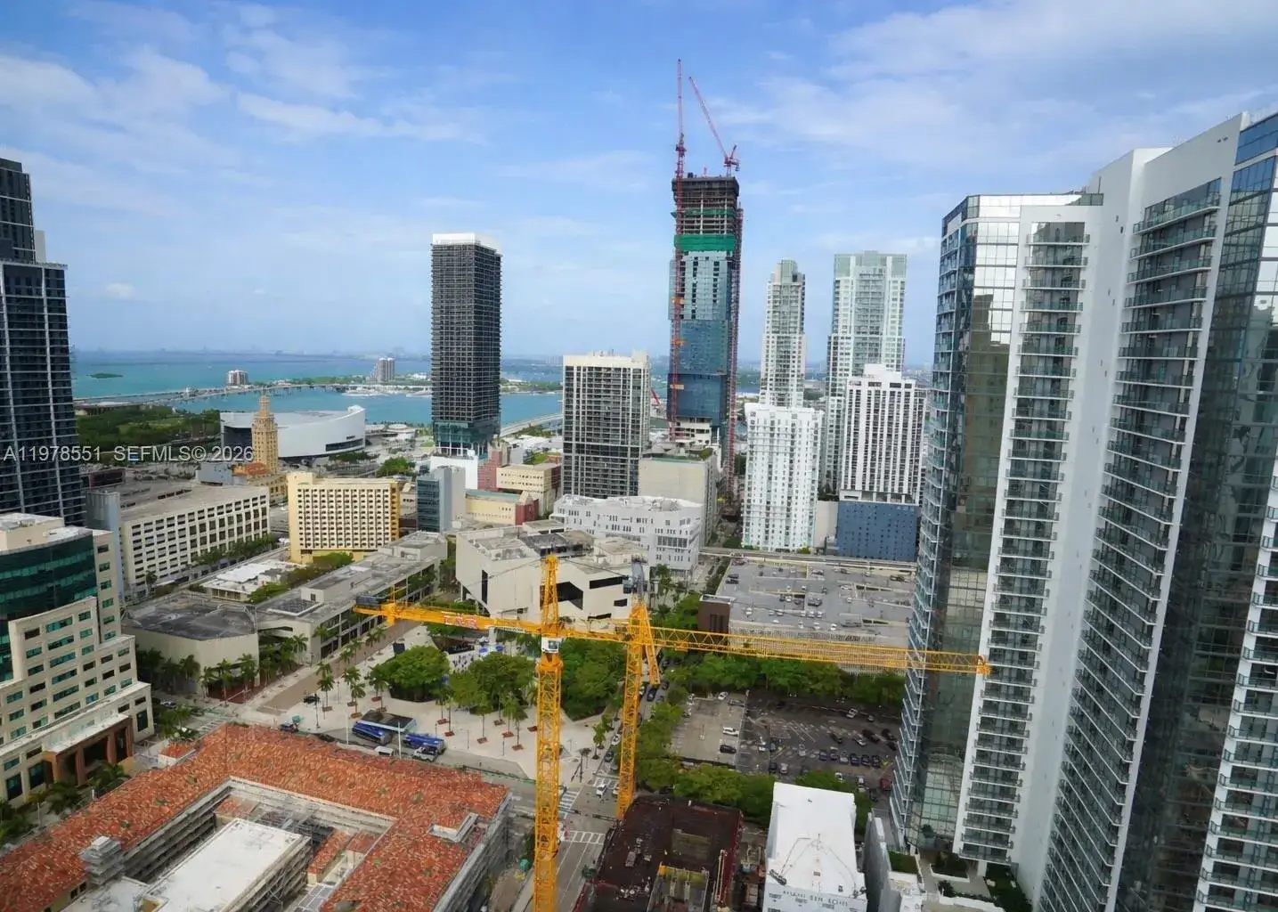 1 bedroom 1 bath Residential for sale at 225 N Miami Ave # 3707, Miami FL 33128