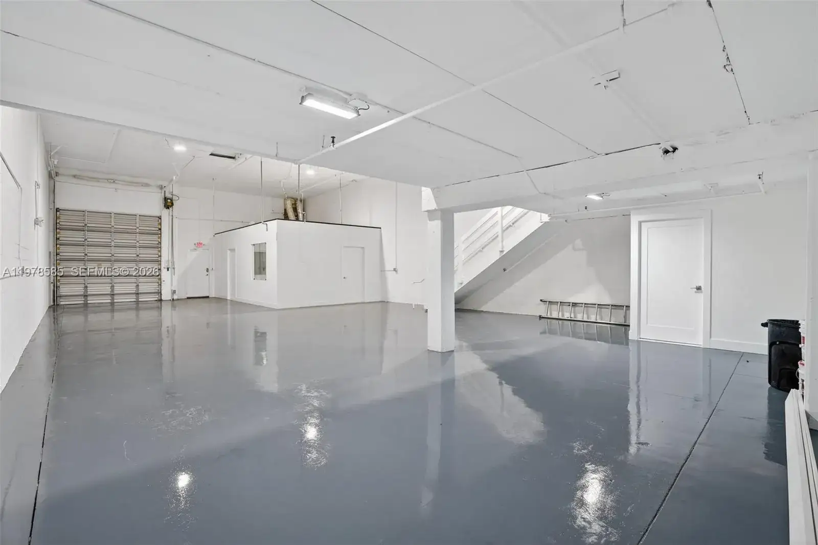 Commercial Sale for sale at 16300 SW 137th Ave # 119, Miami FL 33177