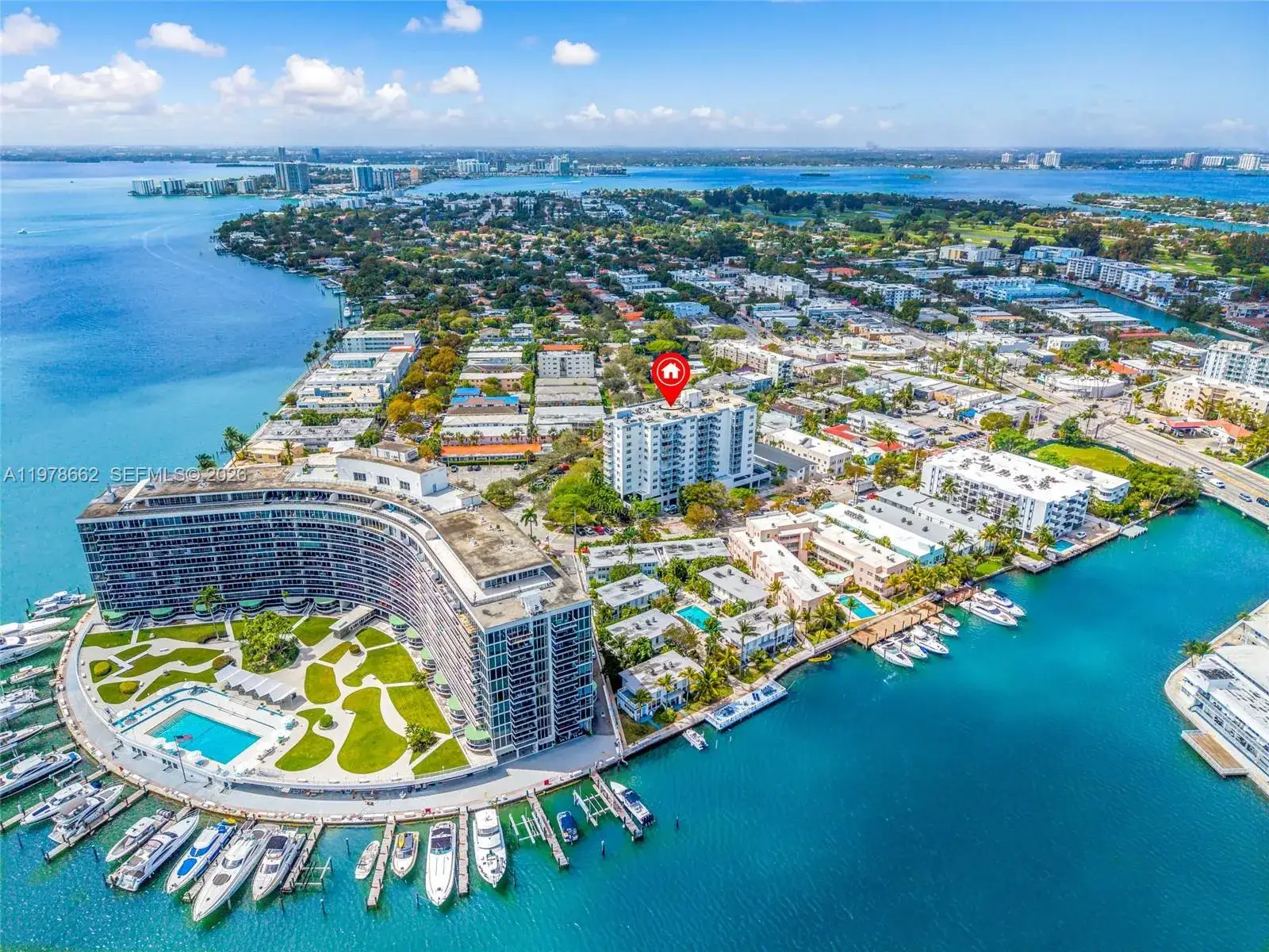 1 bedroom 1 bath Residential for sale at 6900 Bay Dr # 7E, Miami Beach FL 33141