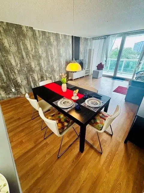 1 bedroom 1 bath Residential for sale at 100 Bayview Dr # 302, Sunny Isles Beach FL 33160