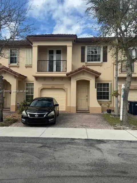 3 bedroom 2 bath Residential for sale at 12923 SW 135th Ter, Miami FL 33186