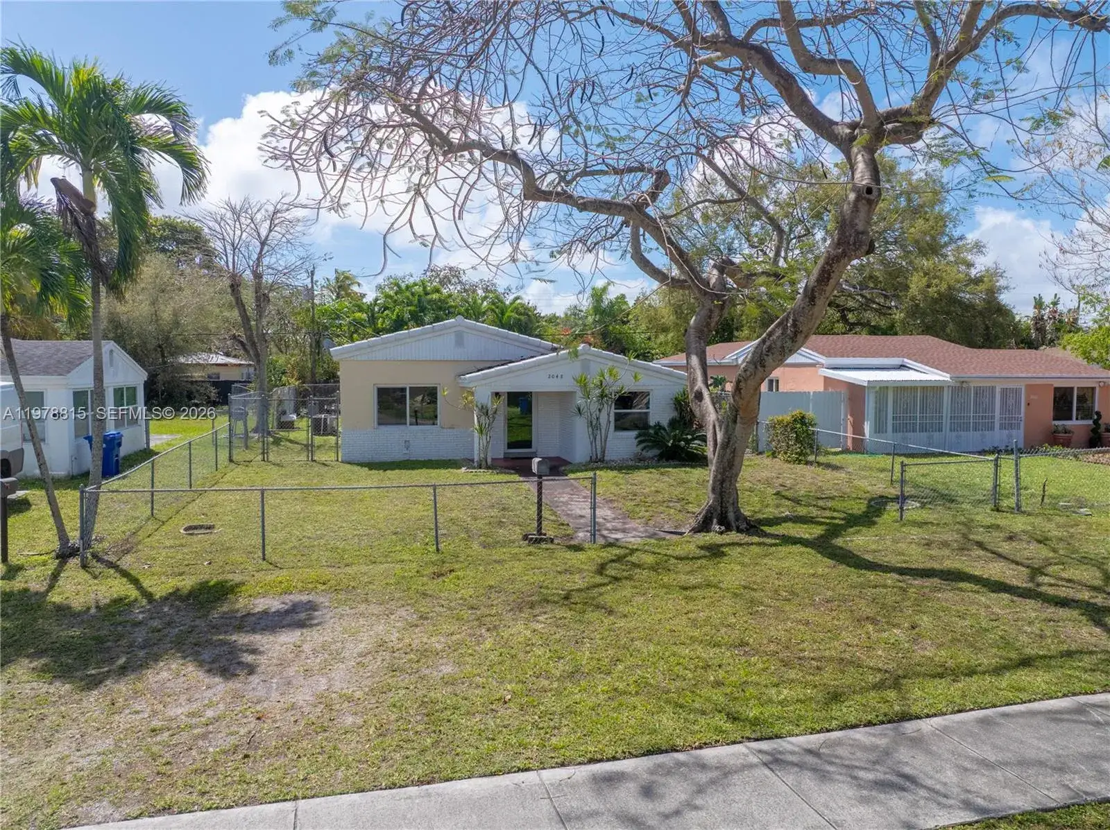3 bedroom 2 bath Residential for sale at 2048 NE 180th St, North Miami Beach FL 33162