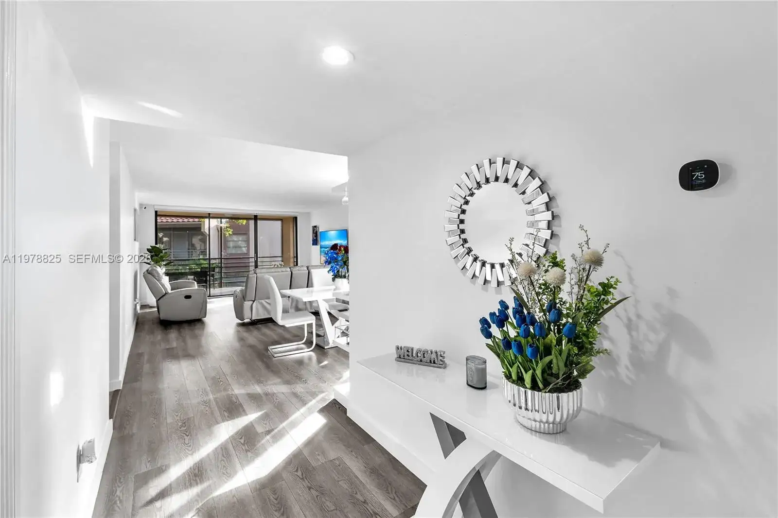 1 bedroom 1 bath Residential for sale at 20841 San Simeon Way # 205, Miami FL 33179