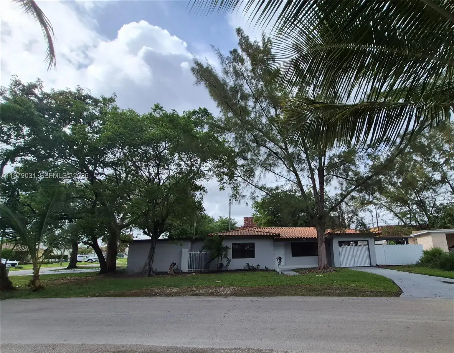 Residential Income for sale at 2121 NW 14th St, Miami FL 33125