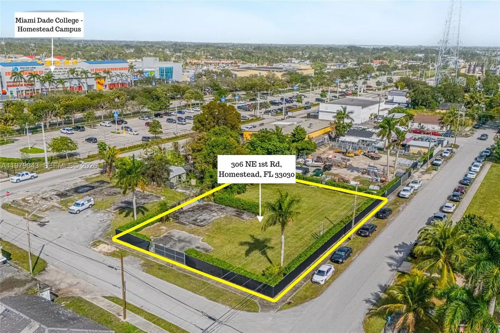 Commercial Land for sale at 306 NE 1st Rd, Homestead FL 33030