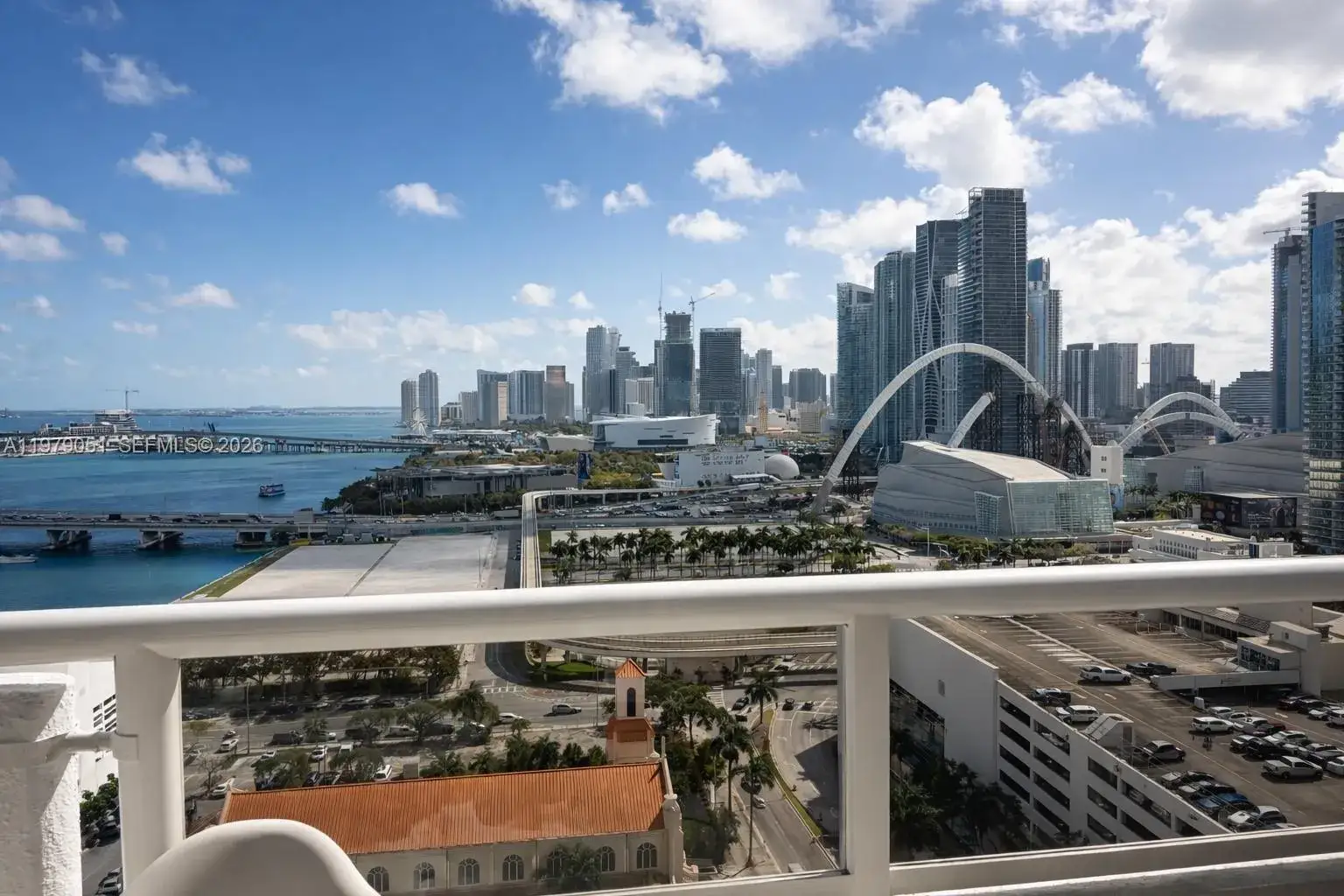 2 bedroom 2 bath Residential Lease for rent at 1717 N Bayshore Dr # 2654, Miami FL 33132