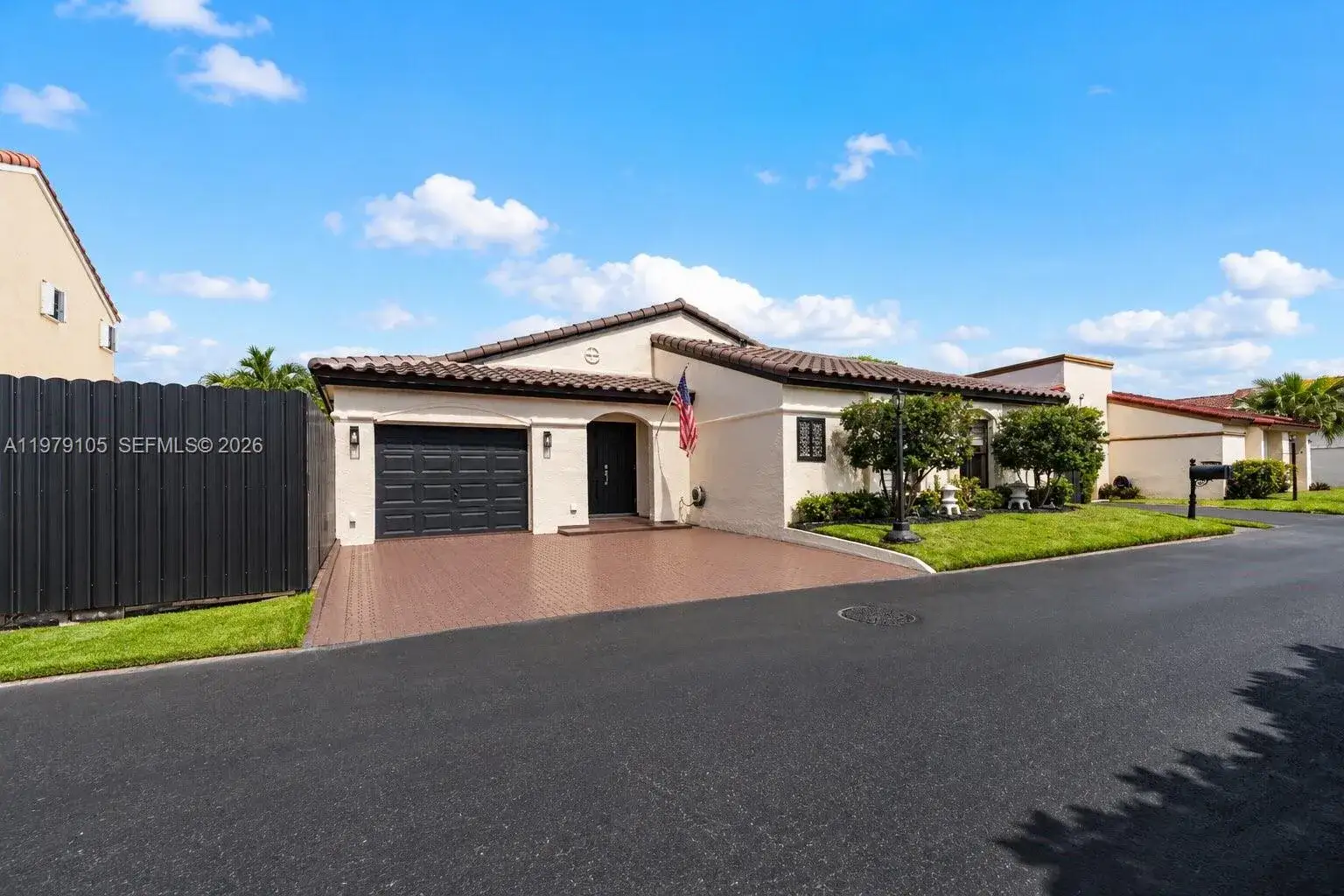 3 bedroom 2 bath Residential for sale at 536 SW 88th Ct, Miami FL 33174