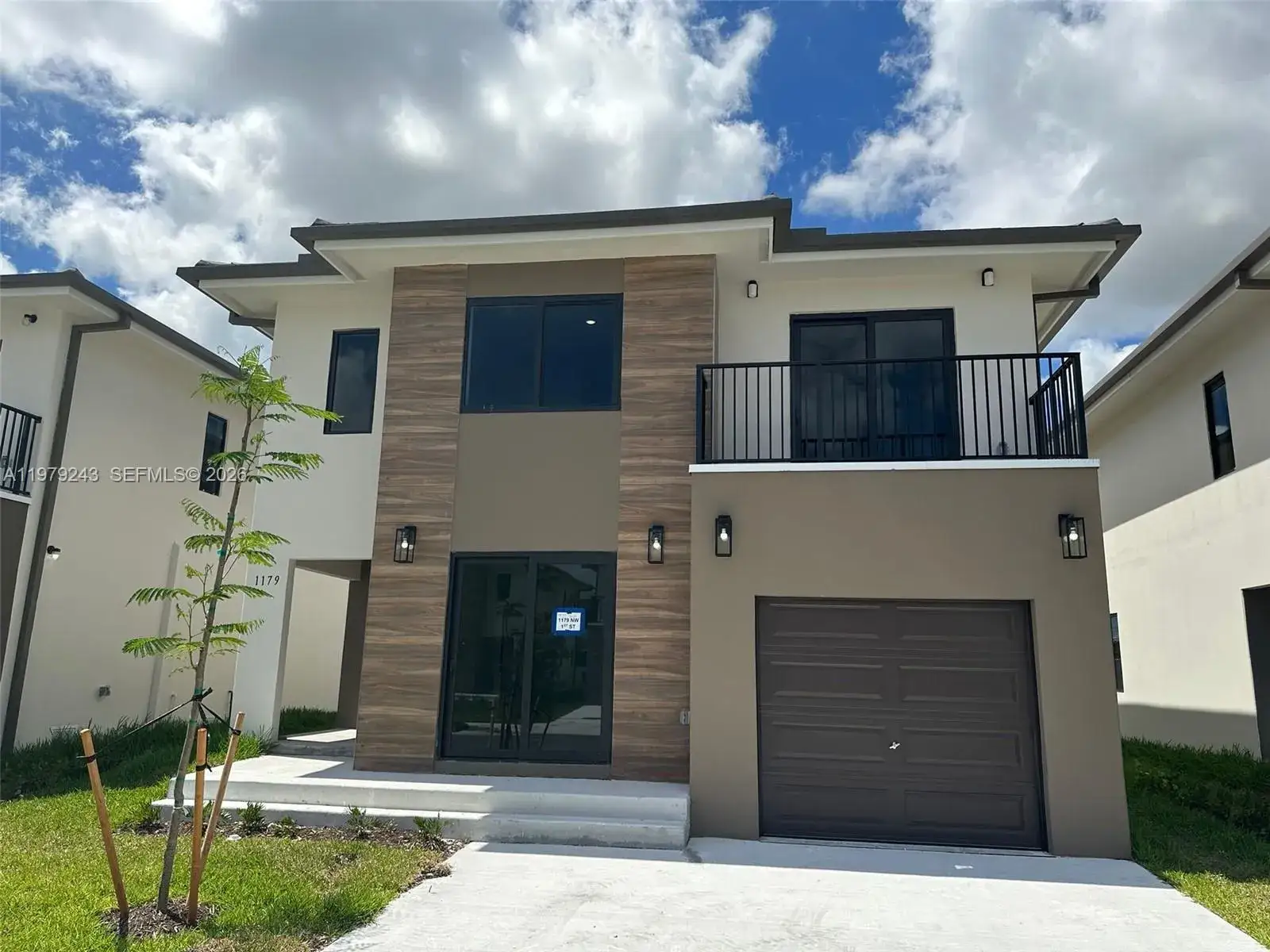 5 bedroom 4 bath Residential for sale at 1179 NW 1st St, Florida City FL 33034