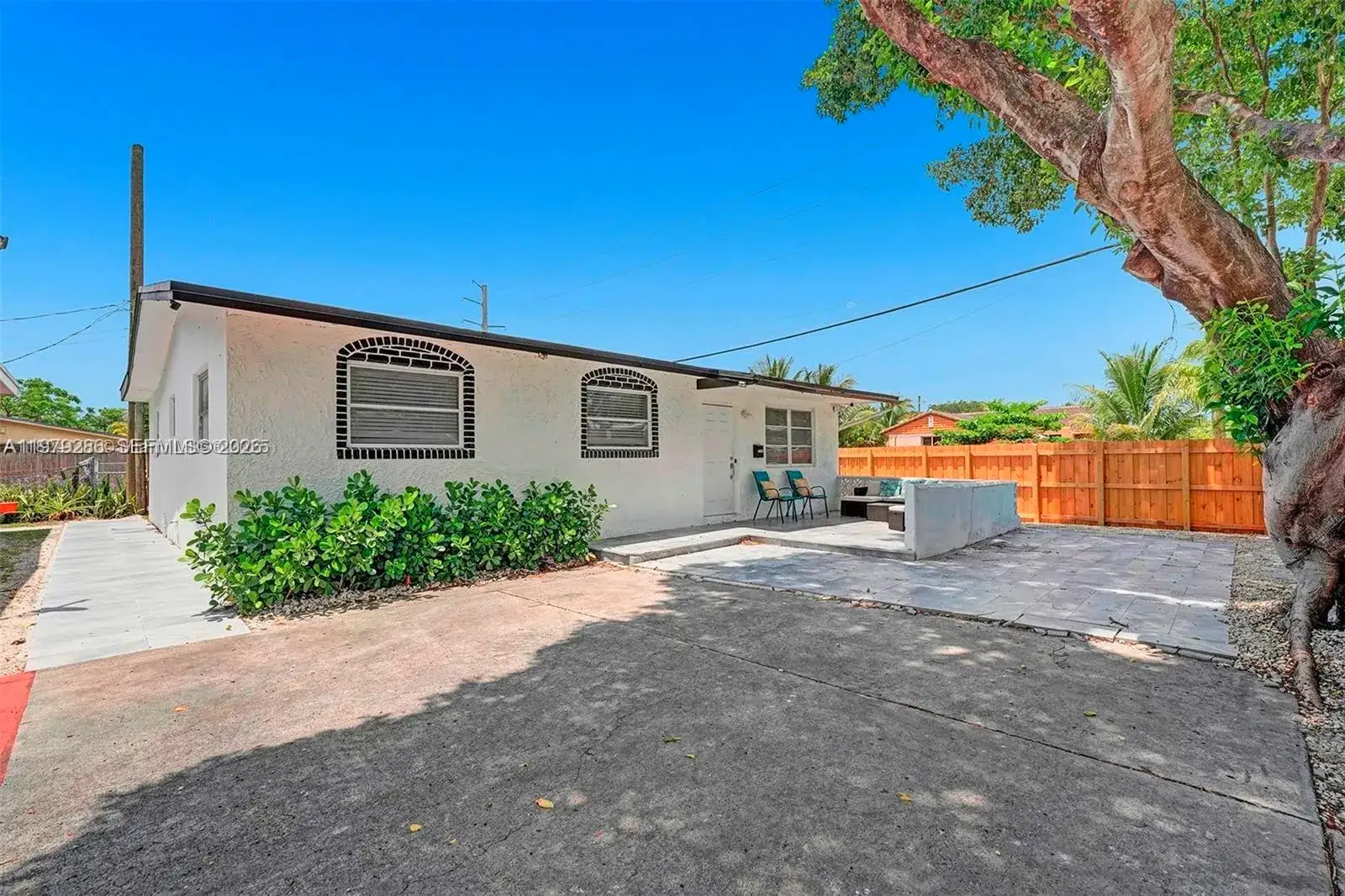 3 bedroom 2 bath Residential for sale at 2338 Fillmore St # 2A, Hollywood FL 33020