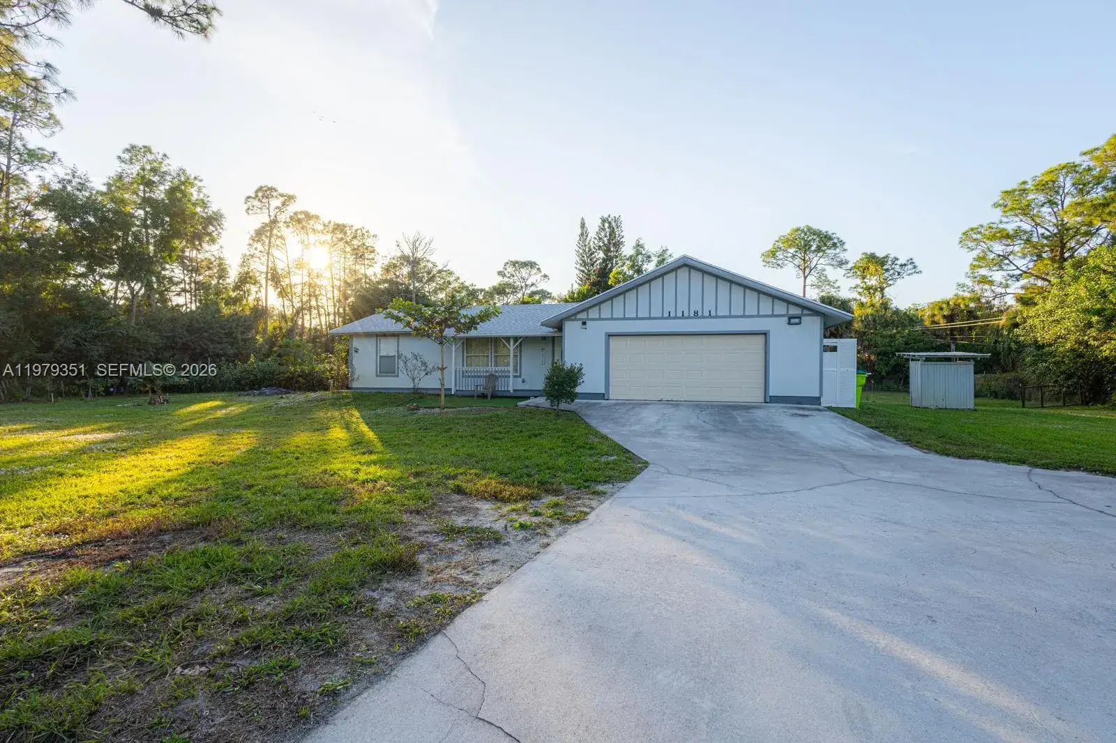 3 bedroom 2 bath Residential for sale at 1181 W C Rd, Loxahatchee FL 33470