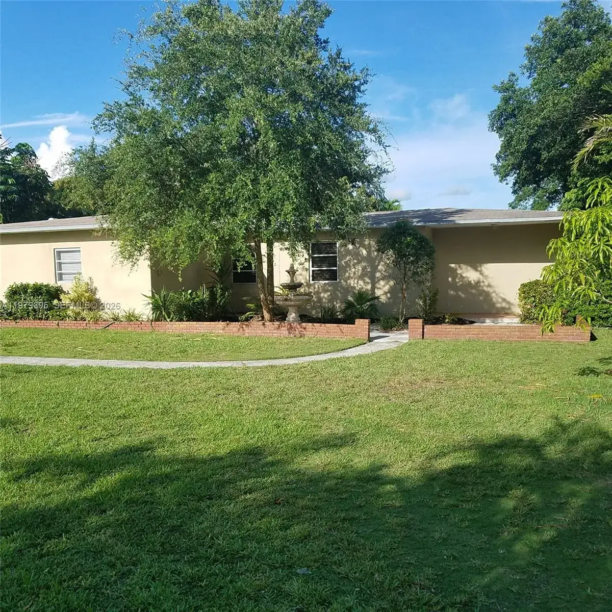 4 bedroom 2 bath Residential Lease for rent at 6969 SW 82nd Ct, Miami FL 33143