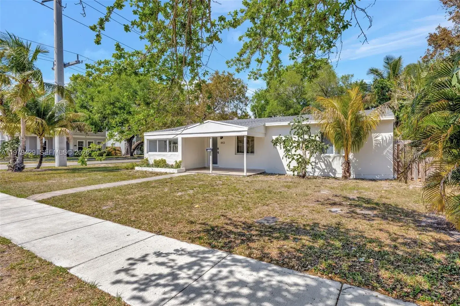 3 bedroom 2 bath Residential for sale at 843 SW 20th St, Fort Lauderdale FL 33315