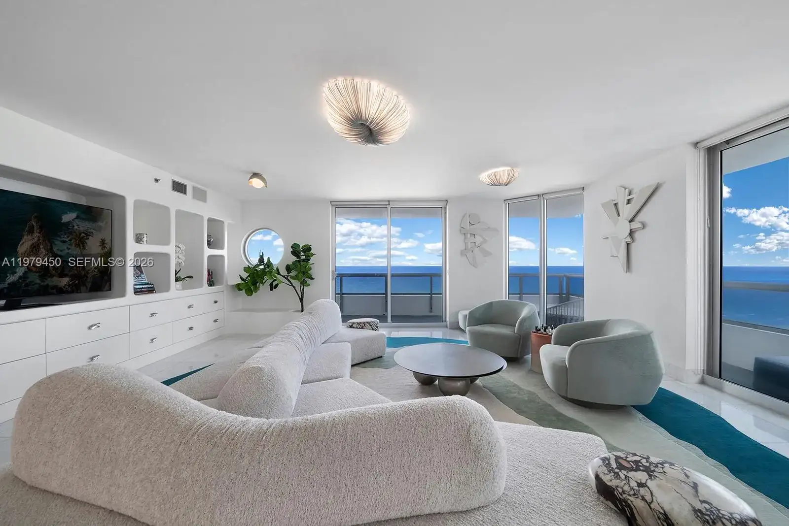 5 bedroom 6 bath Residential for sale at 5801 Collins Ave # 1200, Miami Beach FL 33140