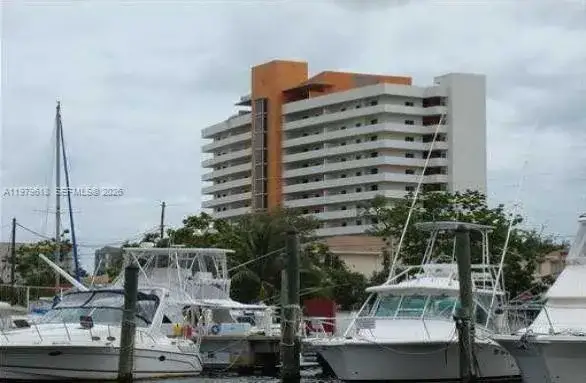 2 bedroom 2 bath Residential for sale at 36 NW 6th Ave # 801, Miami FL 33128