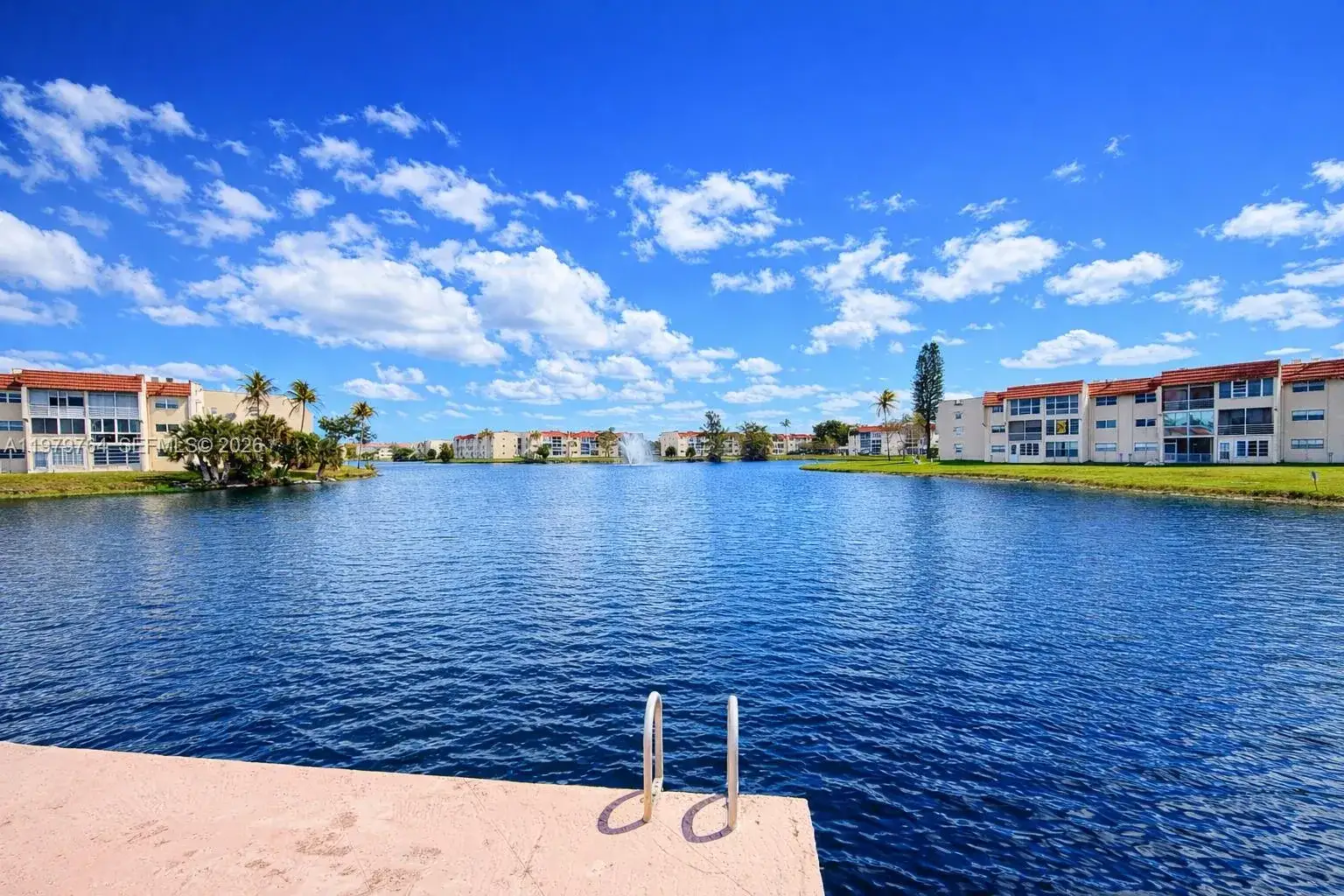 2 bedroom 2 bath Residential for sale at 7891 N Sunrise Lakes Dr # 310, Sunrise FL 33322