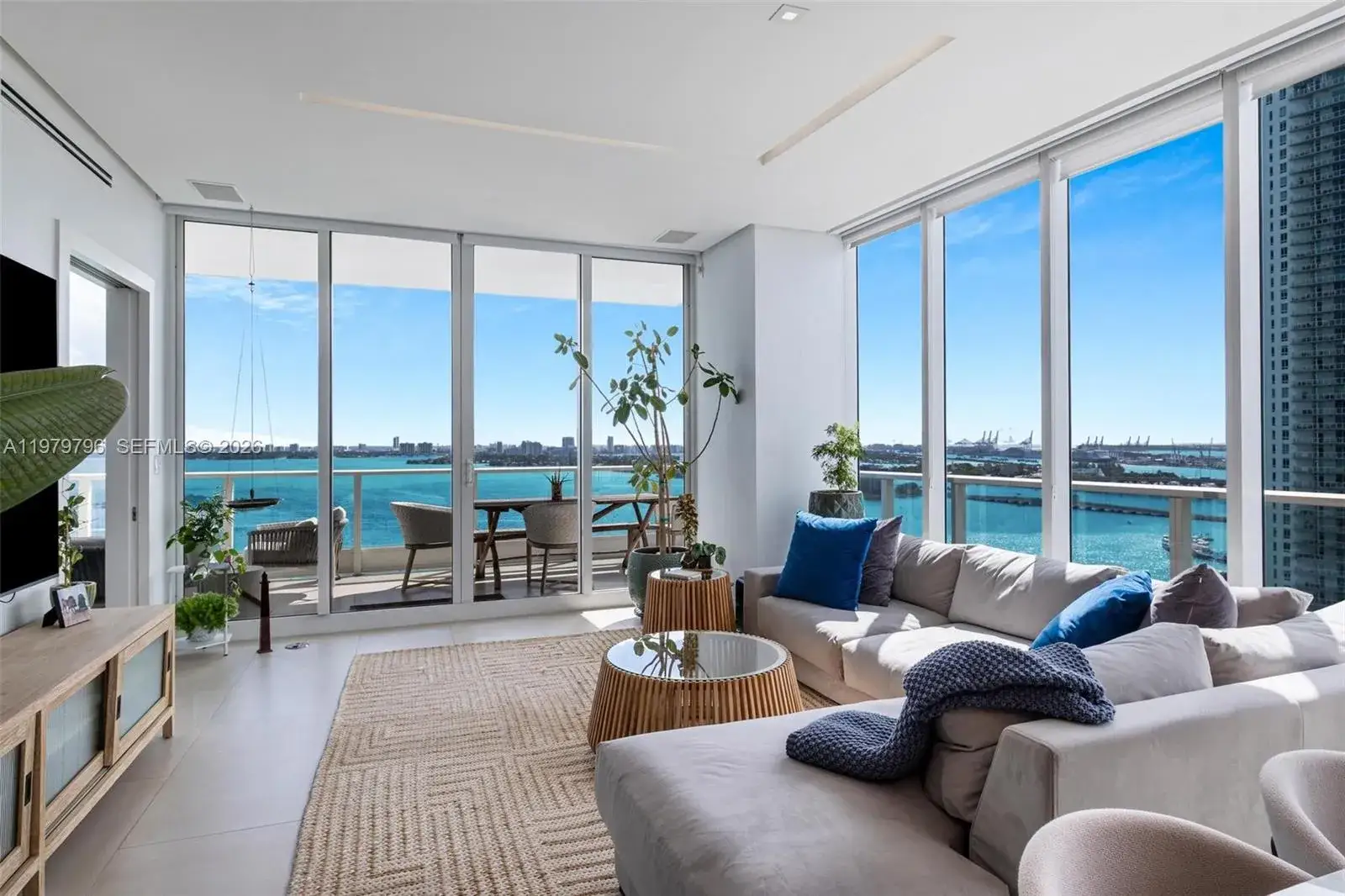 3 bedroom 3 bath Residential for sale at 2020 N Bayshore Dr # 2510, Miami FL 33137