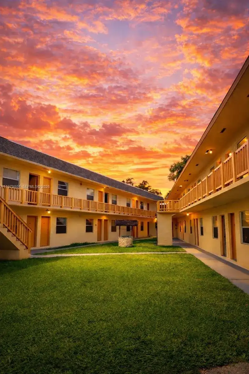 1 bedroom 1 bath Residential Lease for rent at 1077 NW 45th Ave # 0, Miami FL 33126