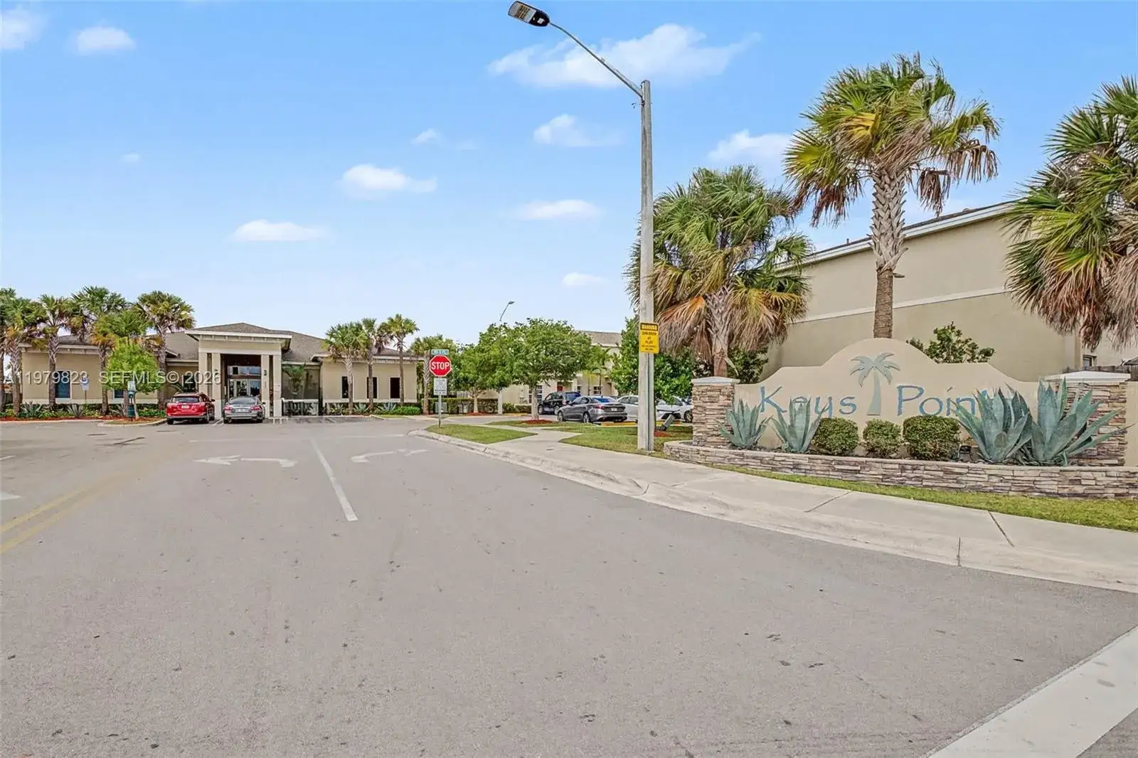 3 bedroom 2 bath Residential for sale at 445 NE 4th St, Florida City FL 33034