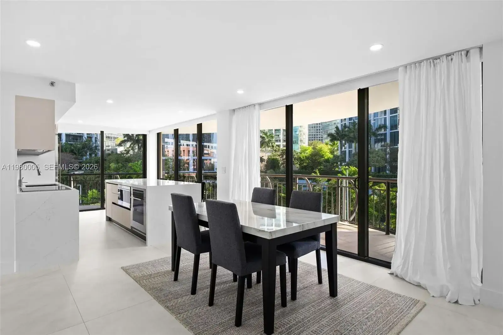 3 bedroom 3 bath Residential for sale at 2843 S Bayshore Dr # 5F, Miami FL 33133