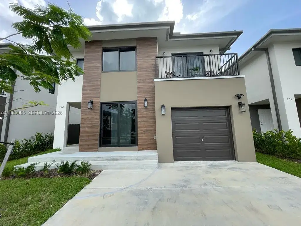 5 bedroom 4 bath Residential Lease for rent at 302 NW 11th Ct, Florida City FL 33034