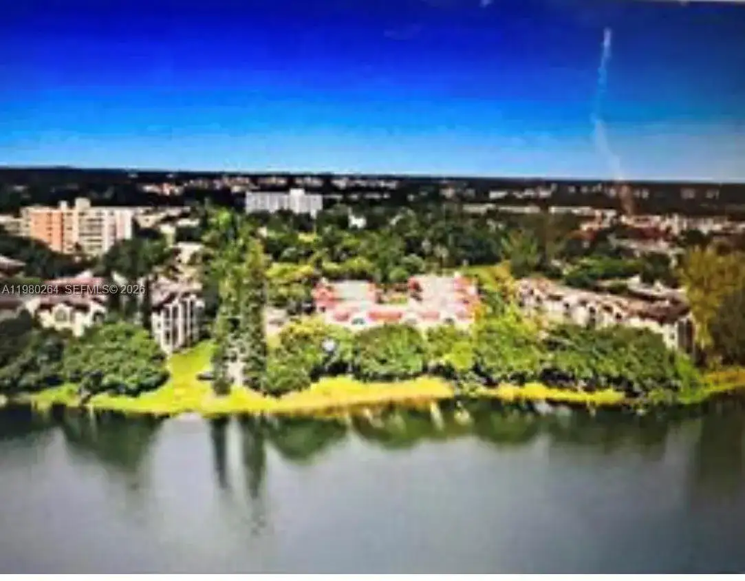 2 bedroom 2 bath Residential for sale at 3301 Spanish Moss Ter # 512, Lauderhill FL 33319