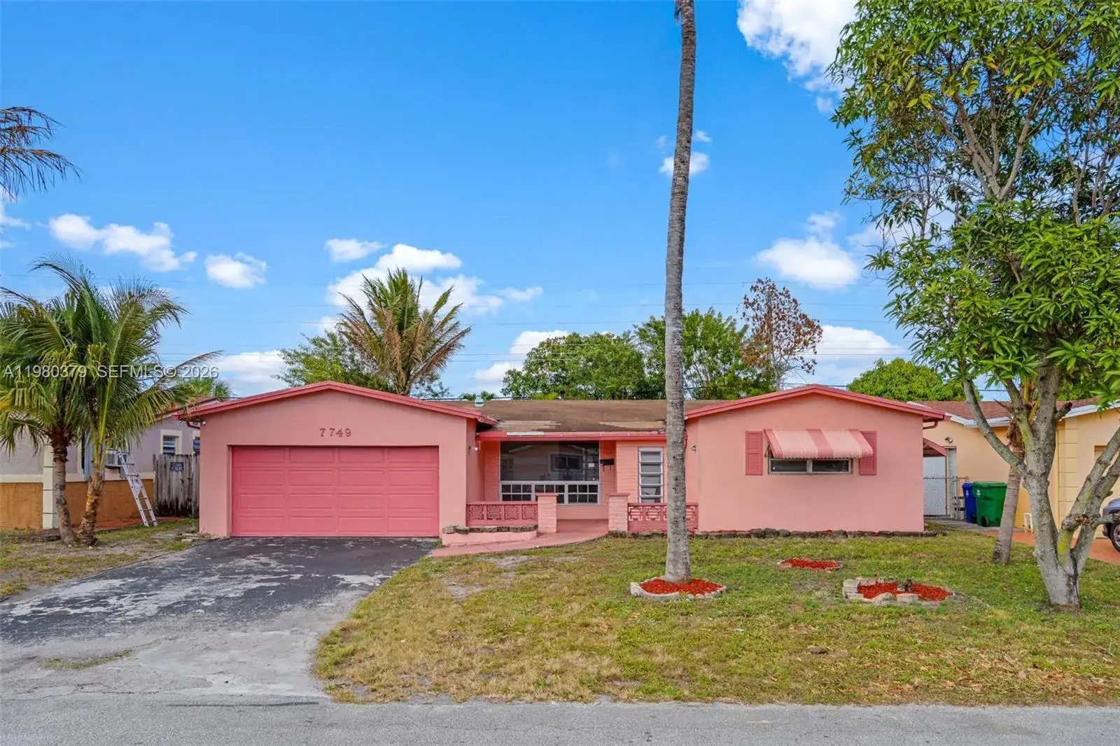 3 bedroom 2 bath Residential for sale at 7749 Fairway Blvd, Miramar FL 33023
