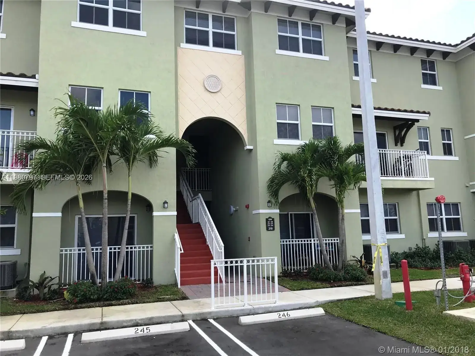 3 bedroom 2 bath Residential Lease for rent at 210 NW 109 Ave # 215, Miami FL 33172