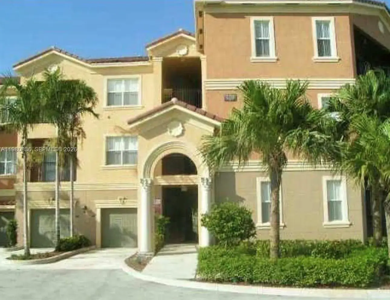 1 bedroom 1 bath Residential for sale at 4600 SW 160th Ave # 620, Miramar FL 33027