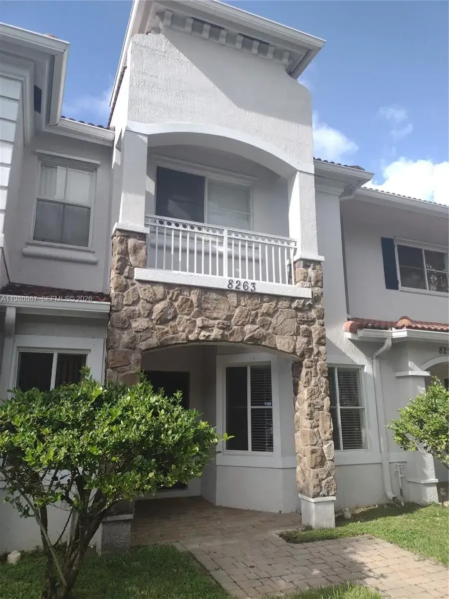 3 bedroom 2 bath Residential for sale at 8263 SW 27th St # 102, Miramar FL 33025