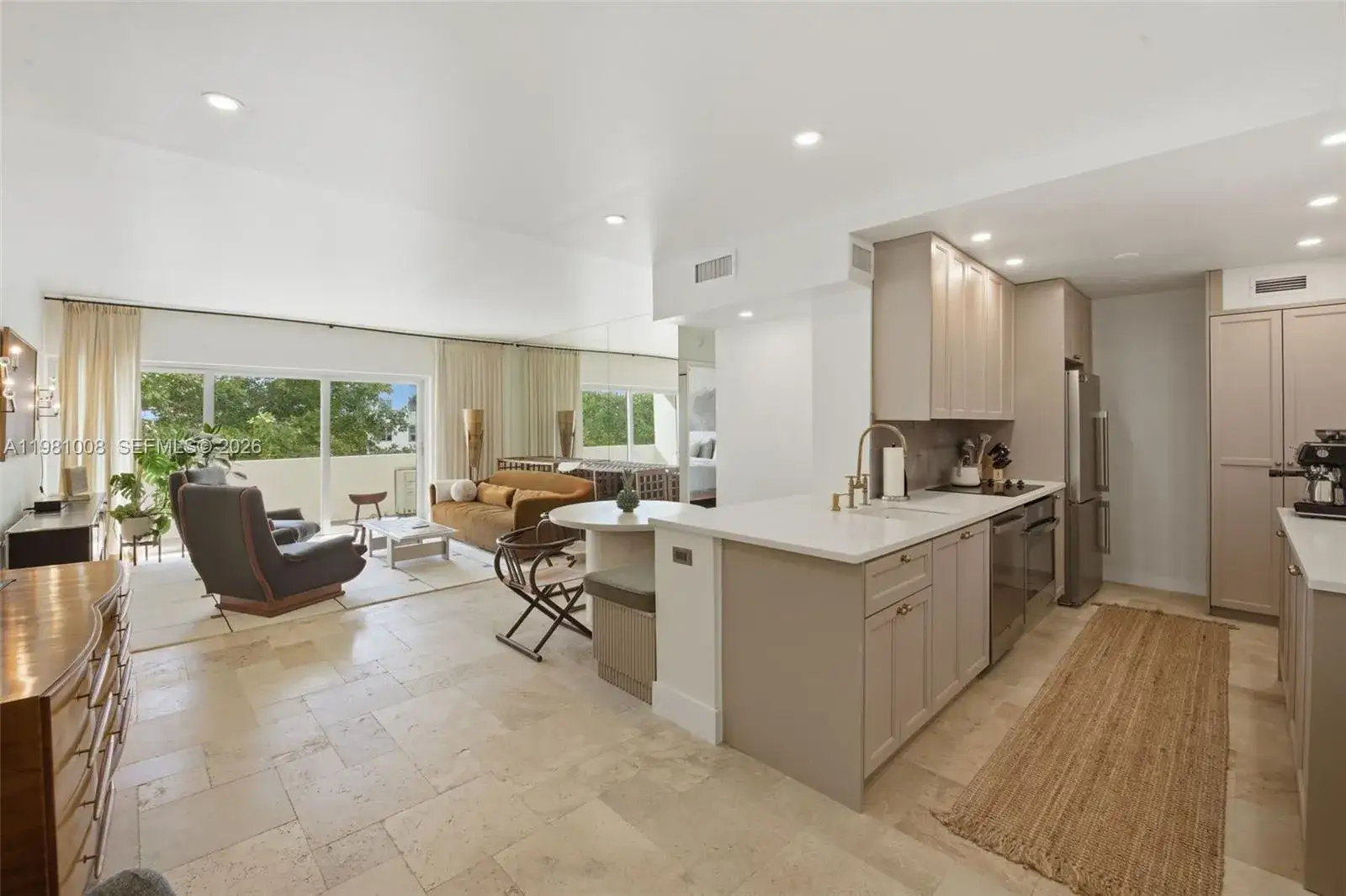 1 bedroom 1 bath Residential for sale at 3 Island Ave # 06K, Miami Beach FL 33139