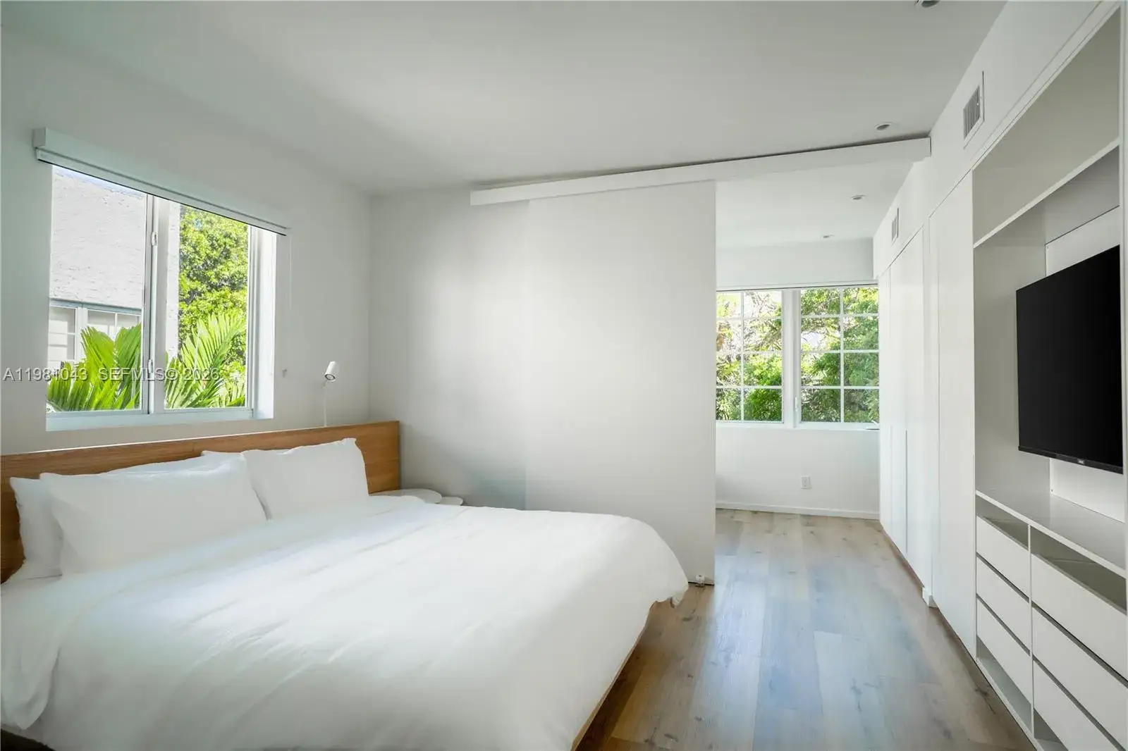 1 bedroom 1 bath Residential Lease for rent at 136 NE 46th St # 3, Miami FL 33137