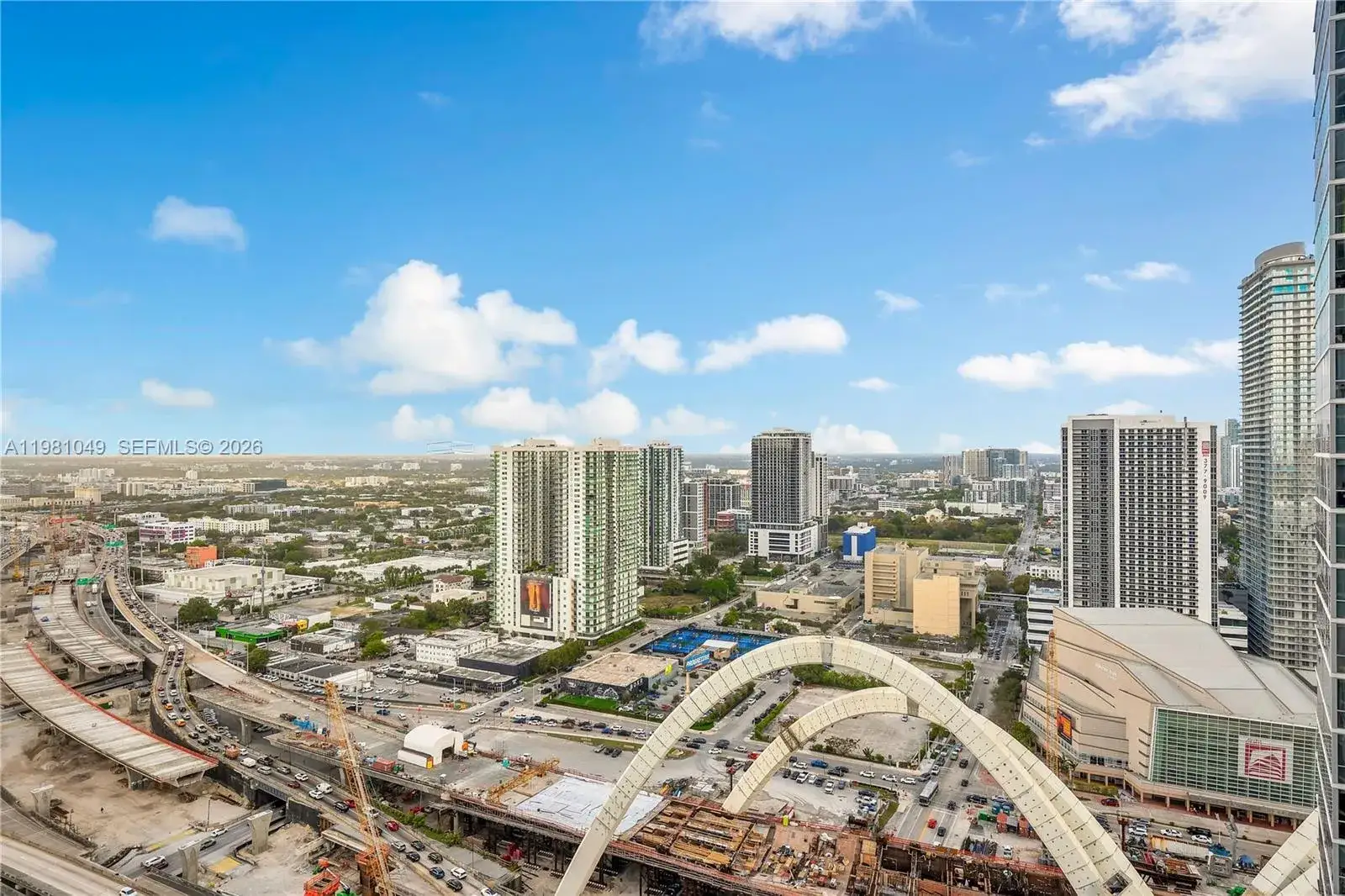 2 bedroom 2 bath Residential Lease for rent at 1040 Biscayne Blvd # 3306, Miami FL 33132