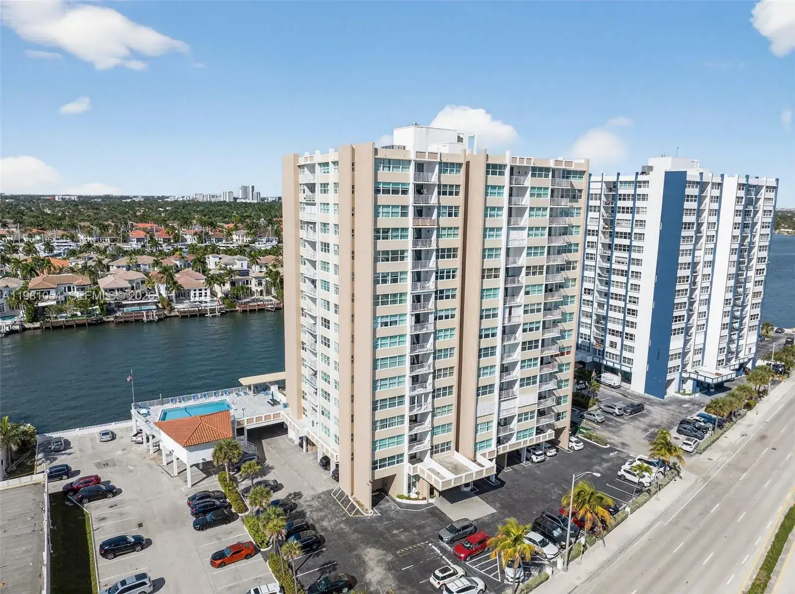 2 bedroom 2 bath Residential Lease for rent at 1410 S Ocean Dr # 402, Hollywood FL 33019