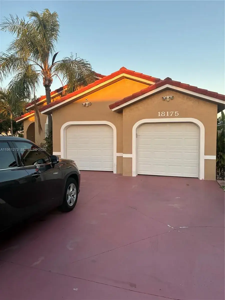 1 bedroom 1 bath Residential Lease for rent at 18175 NW 61st Ave # 0, Miami FL 33015