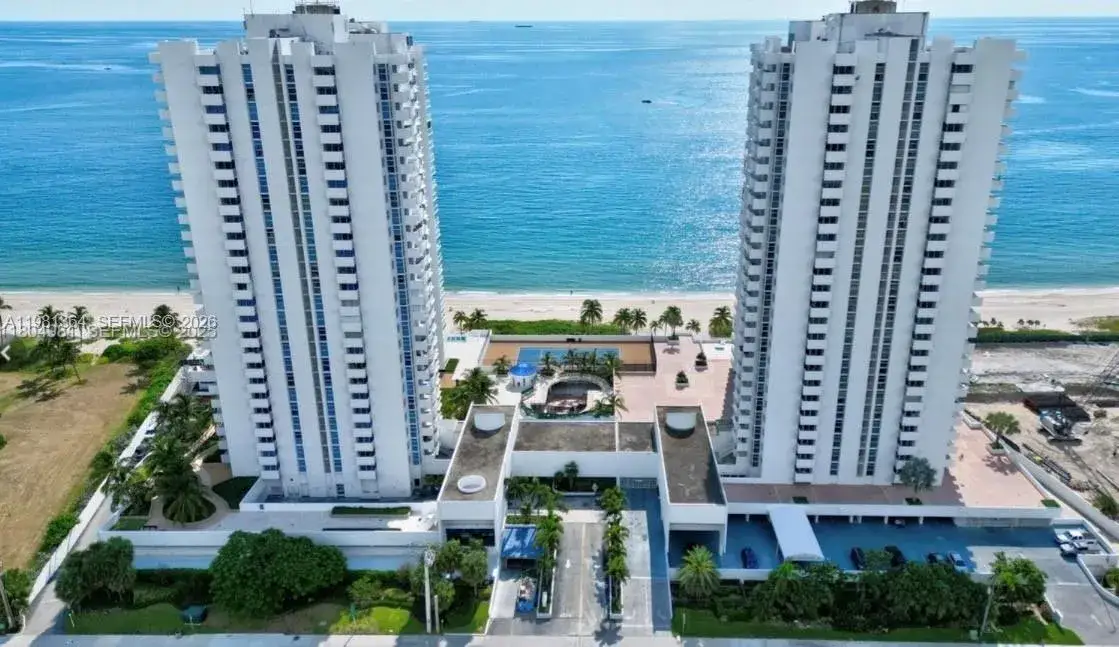 2 bedroom 2 bath Residential Lease for rent at 1370 S Ocean Blvd # 1506, Pompano Beach FL 33062