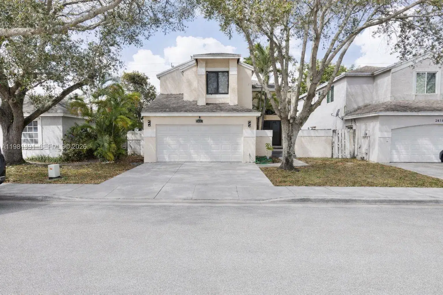 3 bedroom 2 bath Residential for sale at 2836 W River Run Cir W, Miramar FL 33025