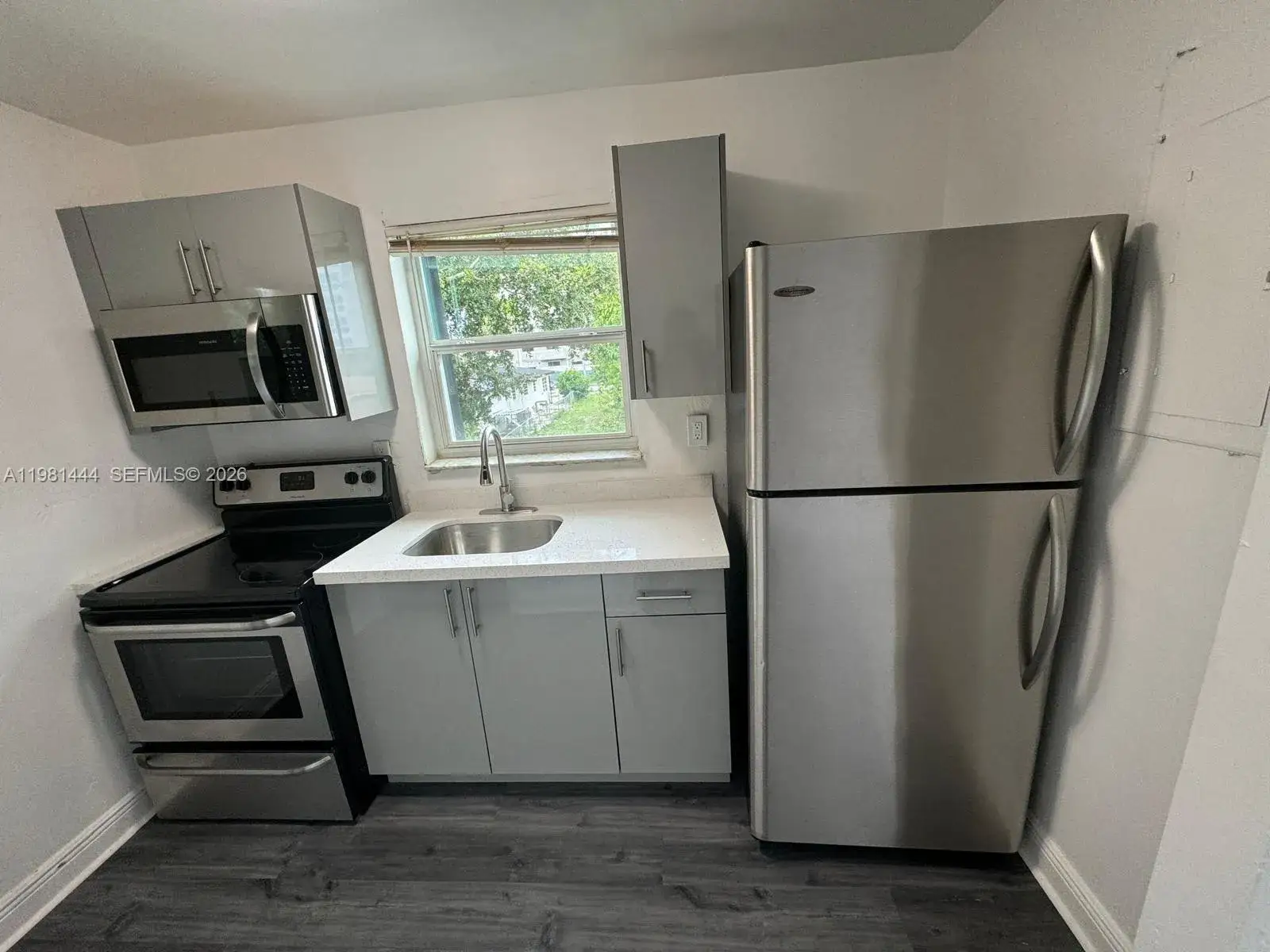 2 bedroom 1 bath Residential Lease for rent at 866 NW 70th St # D, Miami FL 33150