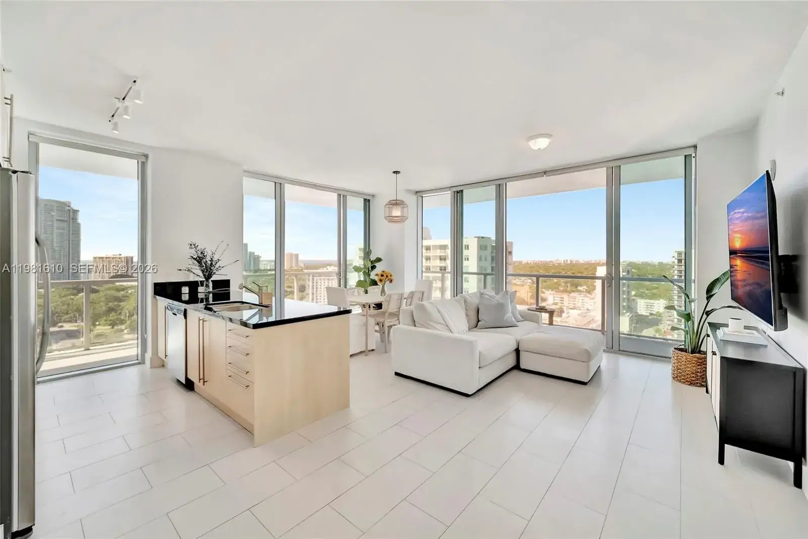 2 bedroom 2 bath Residential Lease for rent at 79 SW 12th St, Miami FL 33130