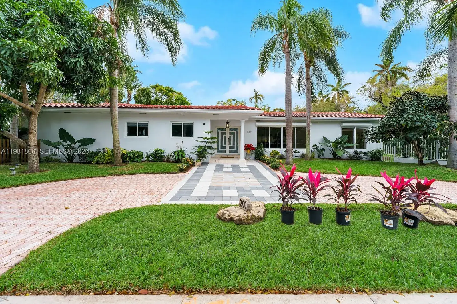 4 bedroom 3 bath Residential for sale at 200 N Hibiscus Dr, Miami Beach FL 33139