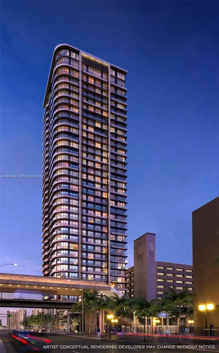 1 bath Residential Lease for rent at 121 NE 5Th ST # 912A, Miami FL 33132
