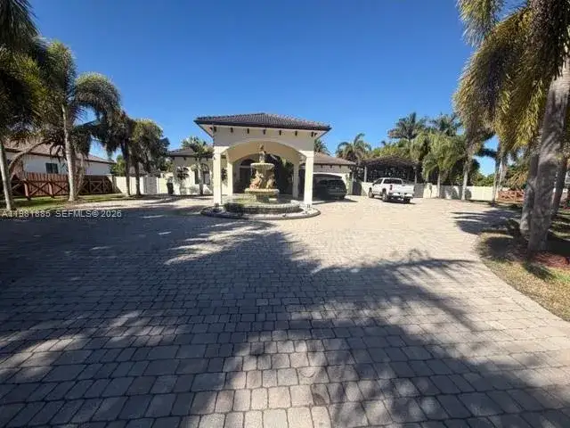 5 bedroom 3 bath Residential for sale at 29400 SW 168th Ct, Homestead FL 33030
