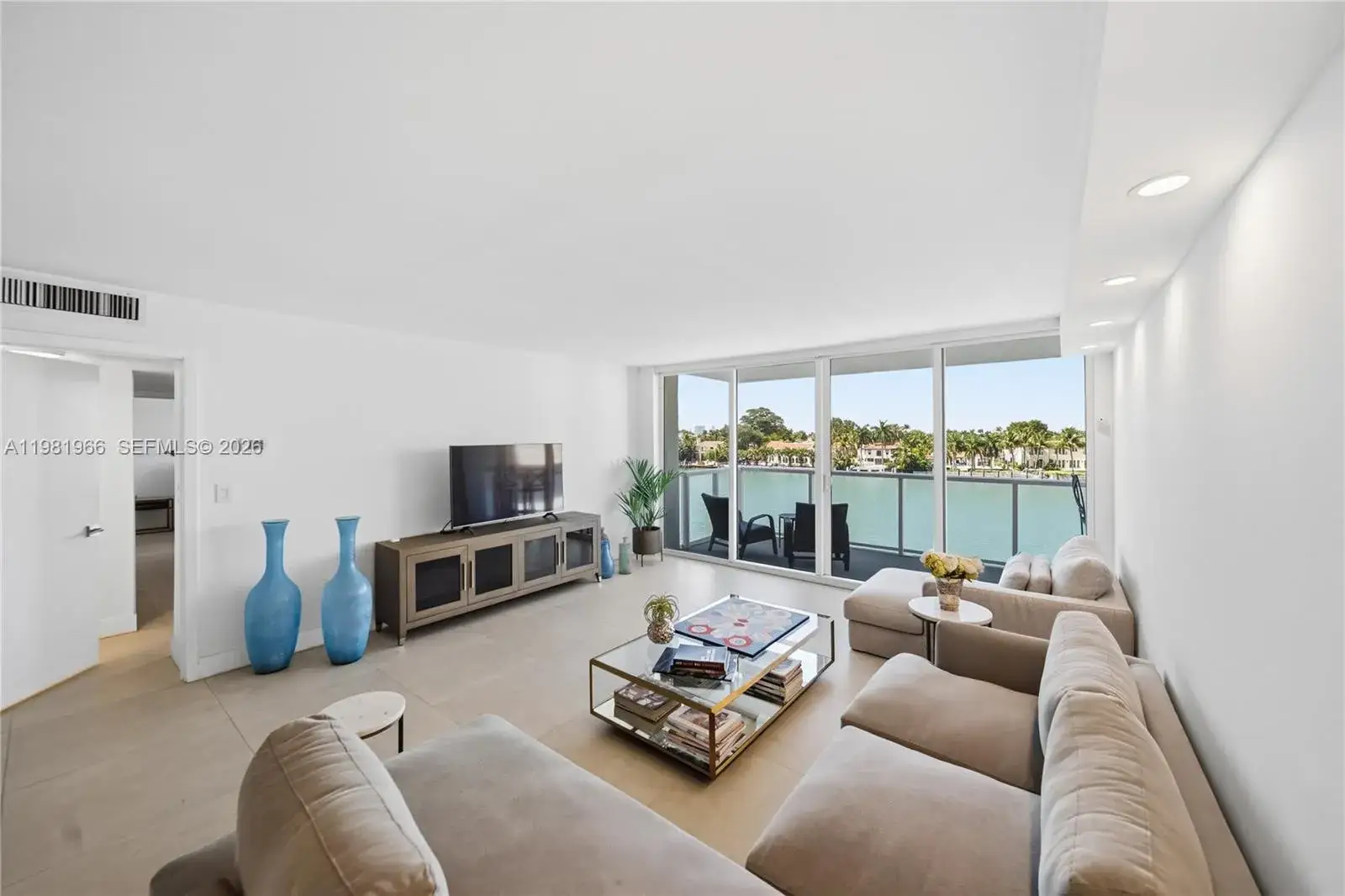 2 bedroom 2 bath Residential for sale at 5750 Collins Ave # 4F, Miami Beach FL 33140