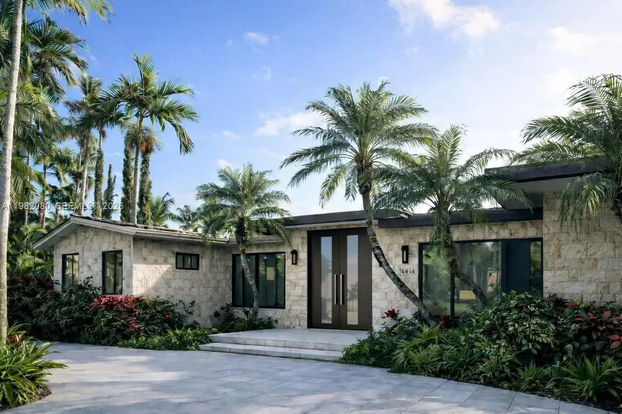 5 bedroom 5 bath Residential for sale at 16414 NE 33rd Ave, North Miami Beach FL 33160