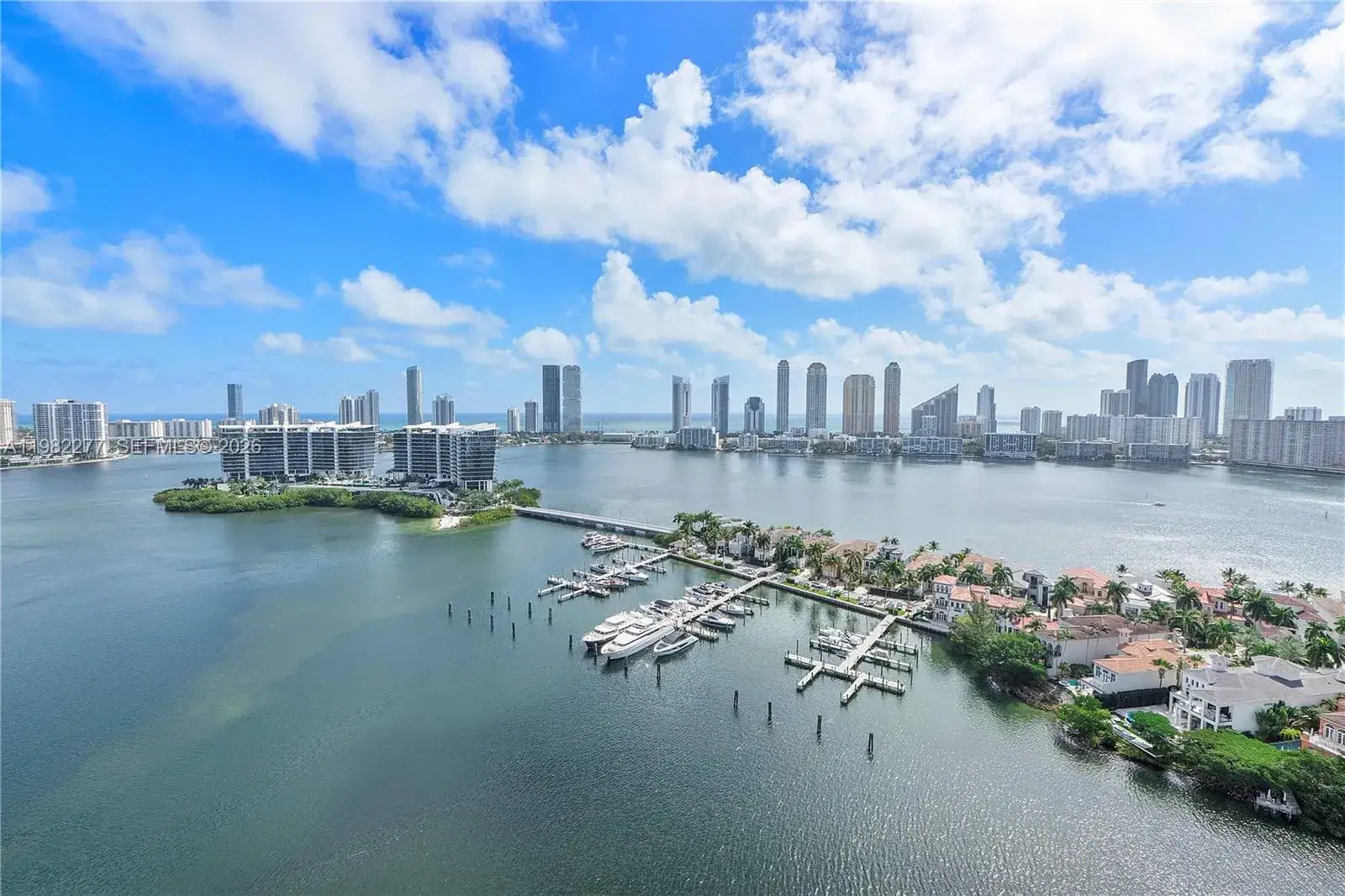 3 bedroom 2 bath Residential for sale at 7000 Island Blvd # 2609, Aventura FL 33160