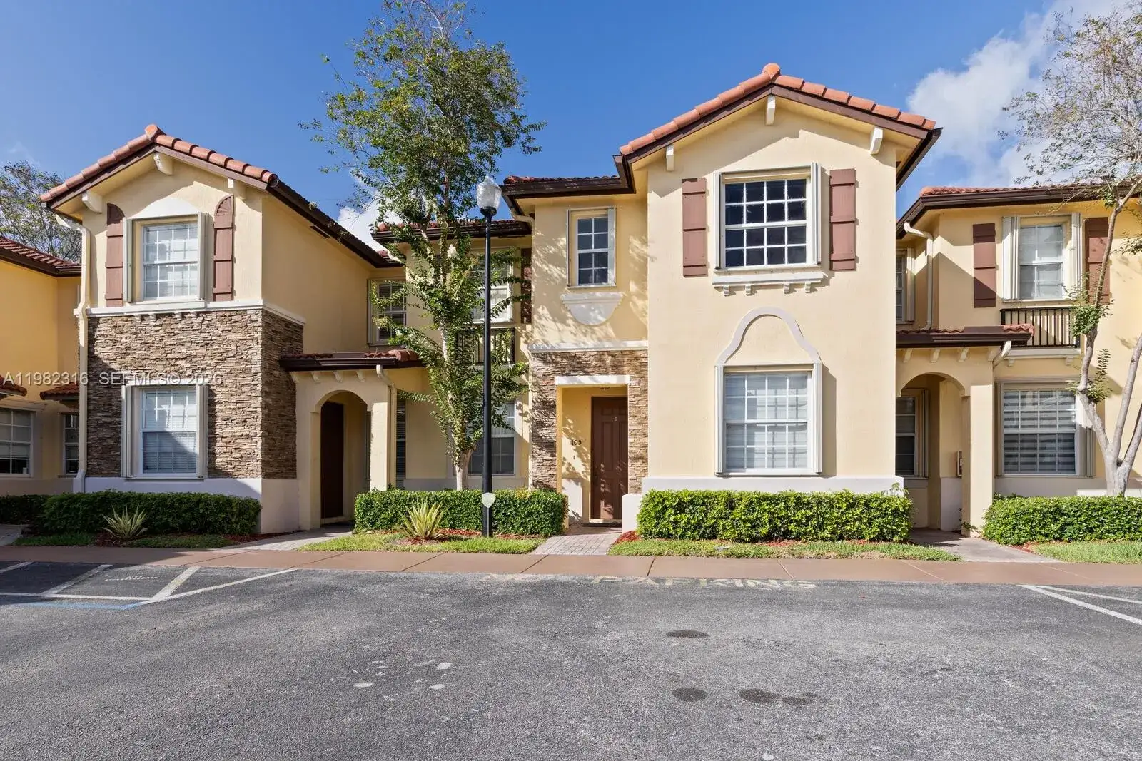 2 bedroom 2 bath Residential for sale at 3335 NE 13th Cir Dr # 27, Homestead FL 33033