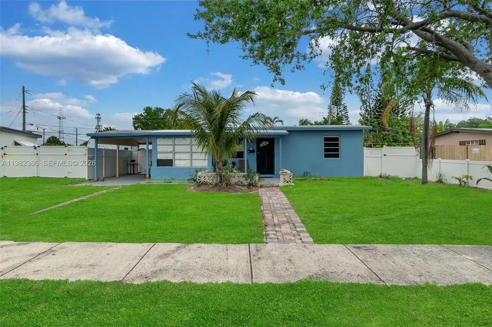 1449 NE 51st St, Pompano Beach FL 33064